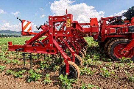 Фото Интеллектуальный культиватор Steketee EC-Weeder 8 (D4) 120 x 120 x 9000 мм