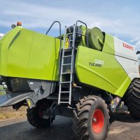 Фото Комбайн Claas Tucano 580